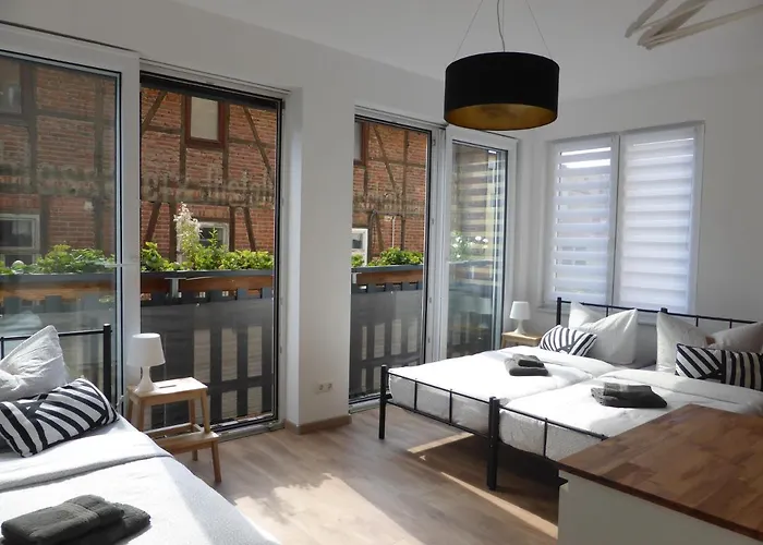 Apartment Ferienwohnung Martin Luther, 3 Schlafzimmer, free WiFi, Nähe Zentrum, klimatisiert, hell, offen, sehr schön,