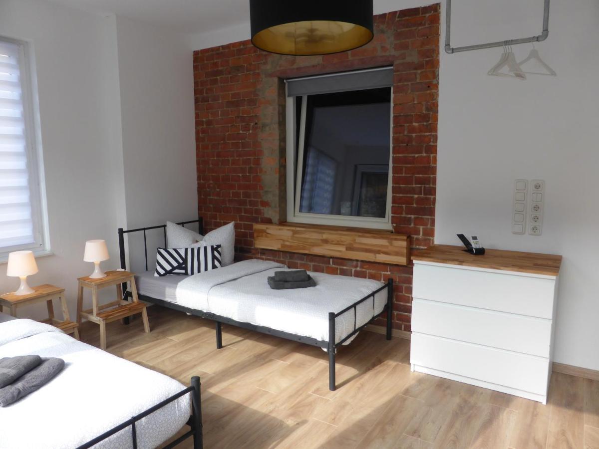 Apartment Martin Luther, 3 Schlafzimmer, Free Wifi, Nähe Zentrum, Klimatisiert, Hell, Offen, Sehr Schön, *