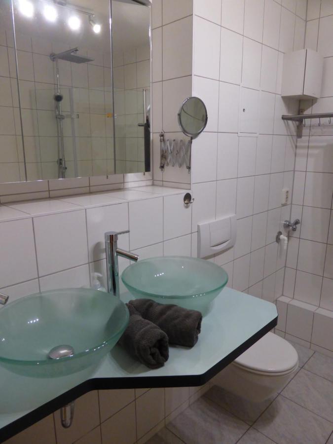 Martin Luther, 3 Schlafzimmer, Free Wifi, Nähe Zentrum, Klimatisiert, Hell, Offen, Sehr Schön, * Jena