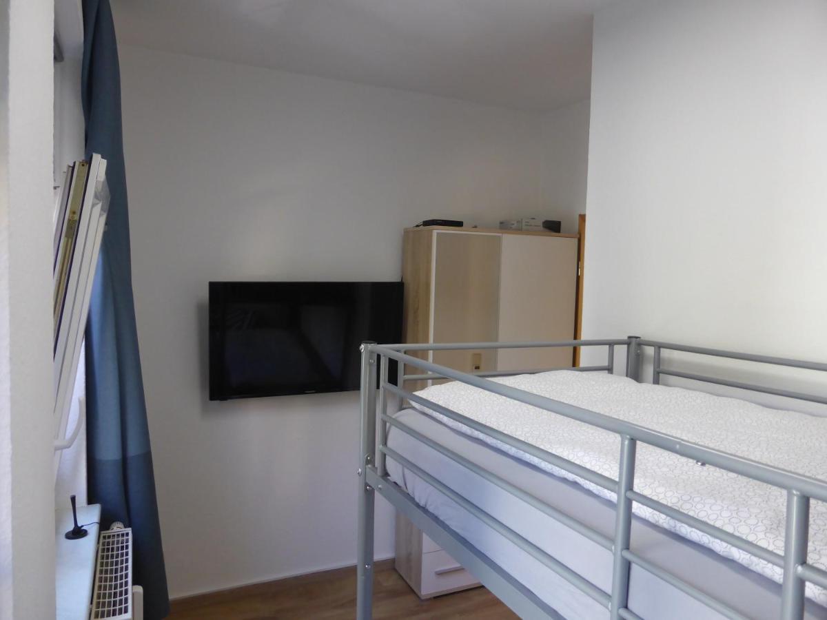 Apartment Martin Luther, 3 Schlafzimmer, Free Wifi, Nähe Zentrum, Klimatisiert, Hell, Offen, Sehr Schön,