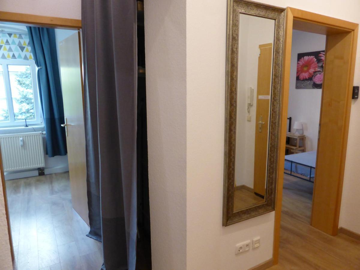 Apartment Martin Luther, 3 Schlafzimmer, Free Wifi, Nähe Zentrum, Klimatisiert, Hell, Offen, Sehr Schön,