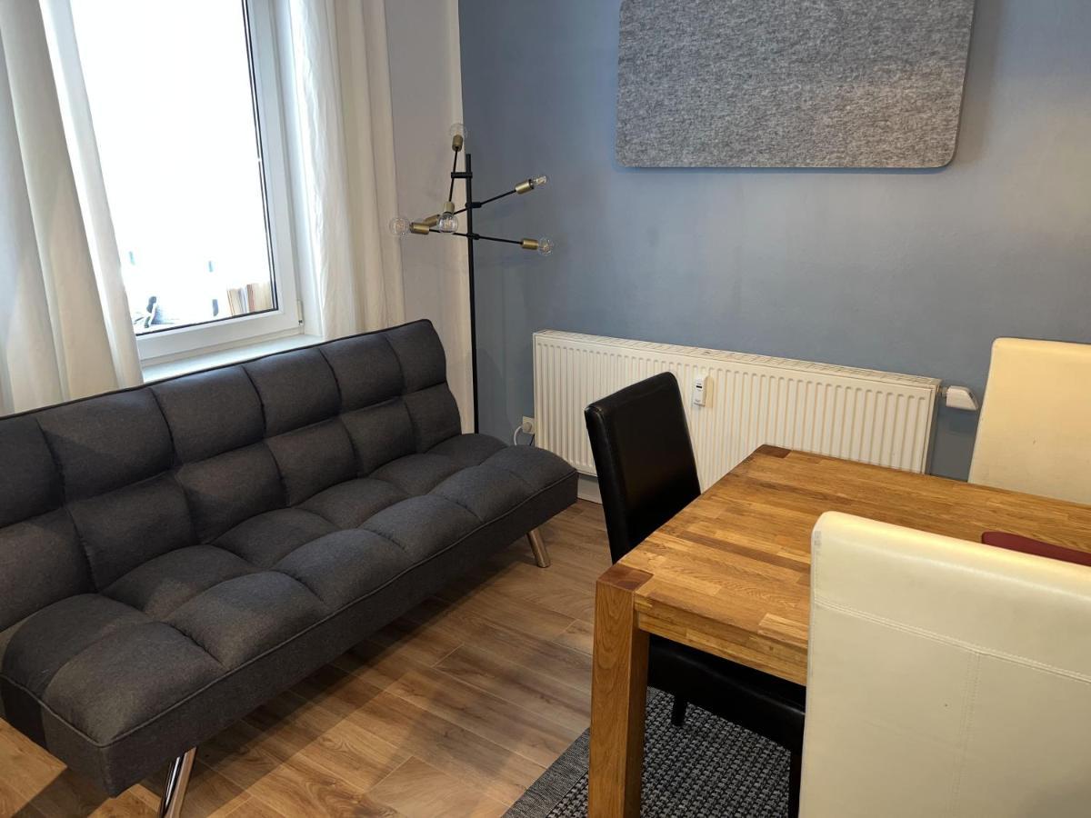 Martin Luther, 3 Schlafzimmer, Free Wifi, Nähe Zentrum, Klimatisiert, Hell, Offen, Sehr Schön, Jena